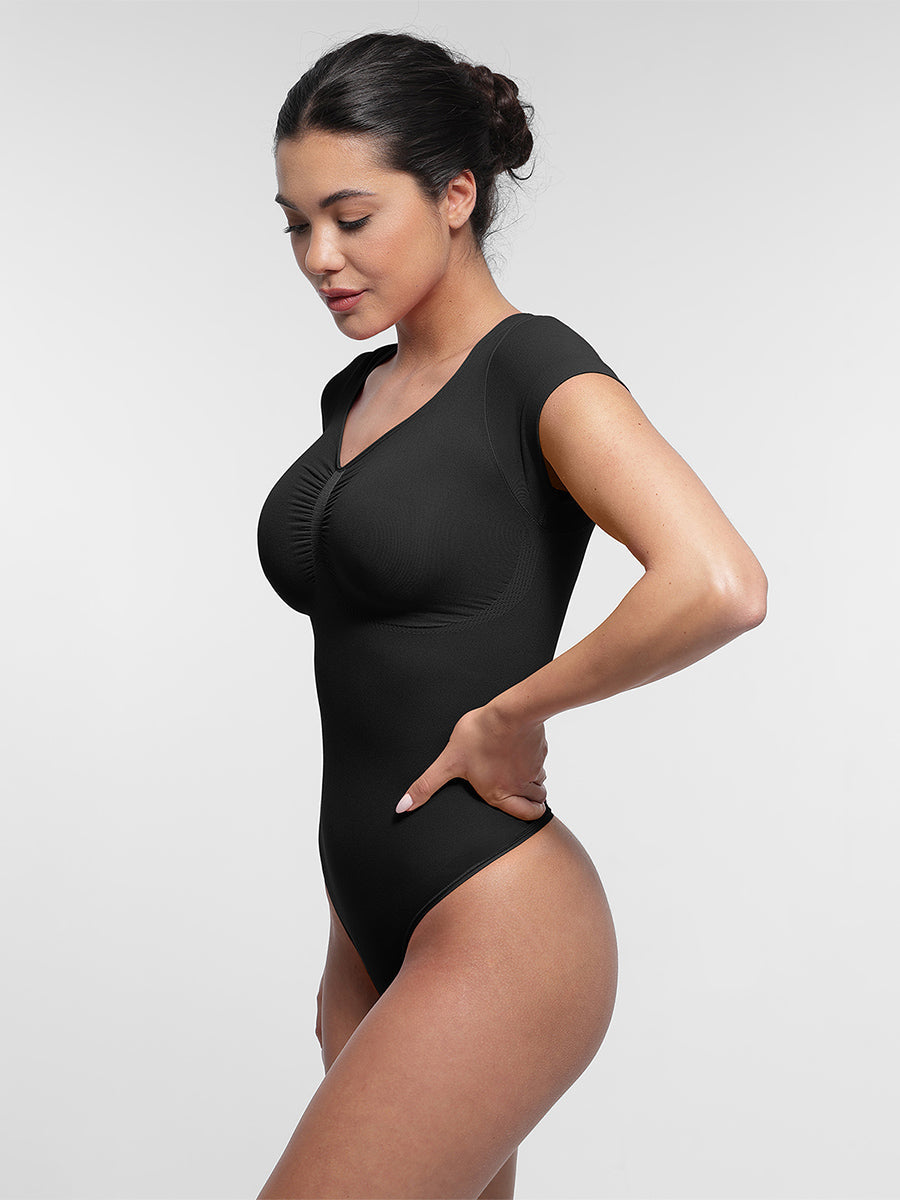 T-shirt body sculptant sans couture