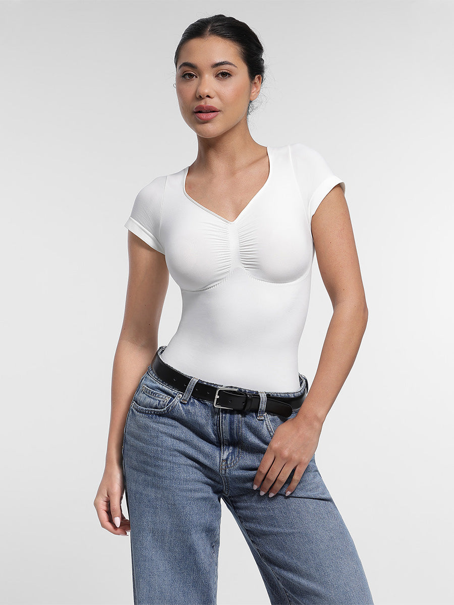 T-shirt body sculptant sans couture