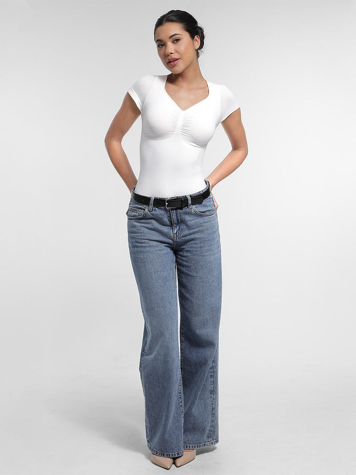 T-shirt body sculptant sans couture