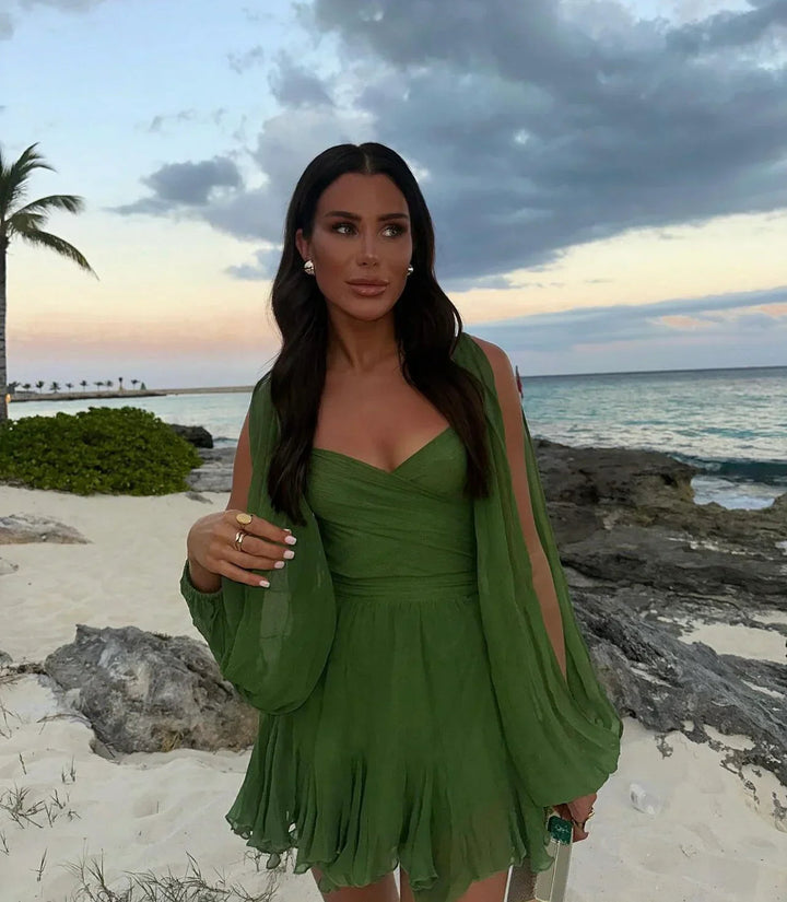 Mila | Robe courte avec dos nu et manches ballon