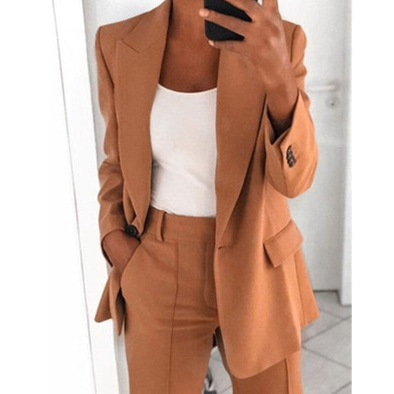Monika – Costume pour femmes