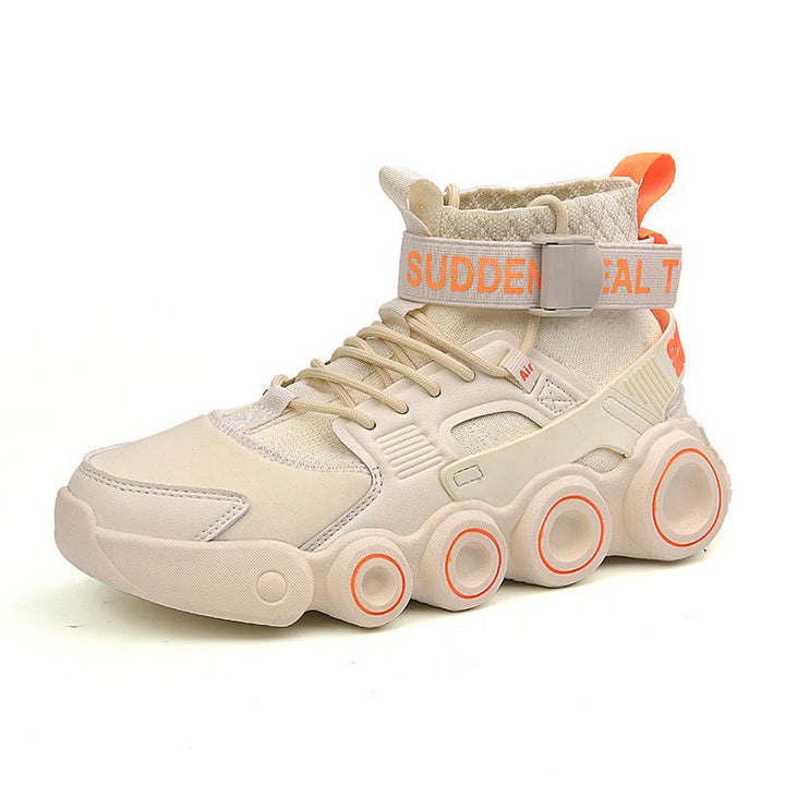 Baskets montantes streetwear pour femmes avec un système de sangle innovant