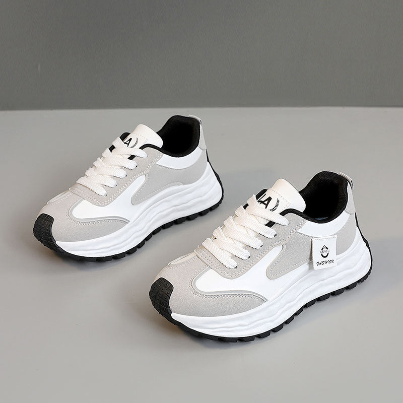 Baskets de course sportives pour femmes avec un design moderne et un amorti flexible