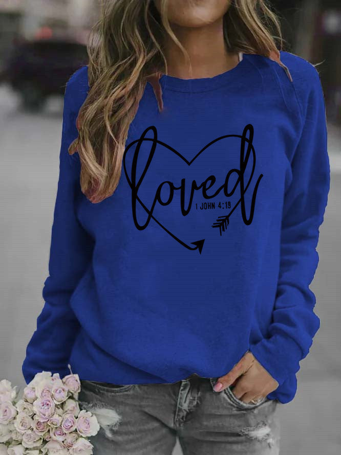 Sweatshirt pour femmes avec impression en forme de cœur et message inspirant
