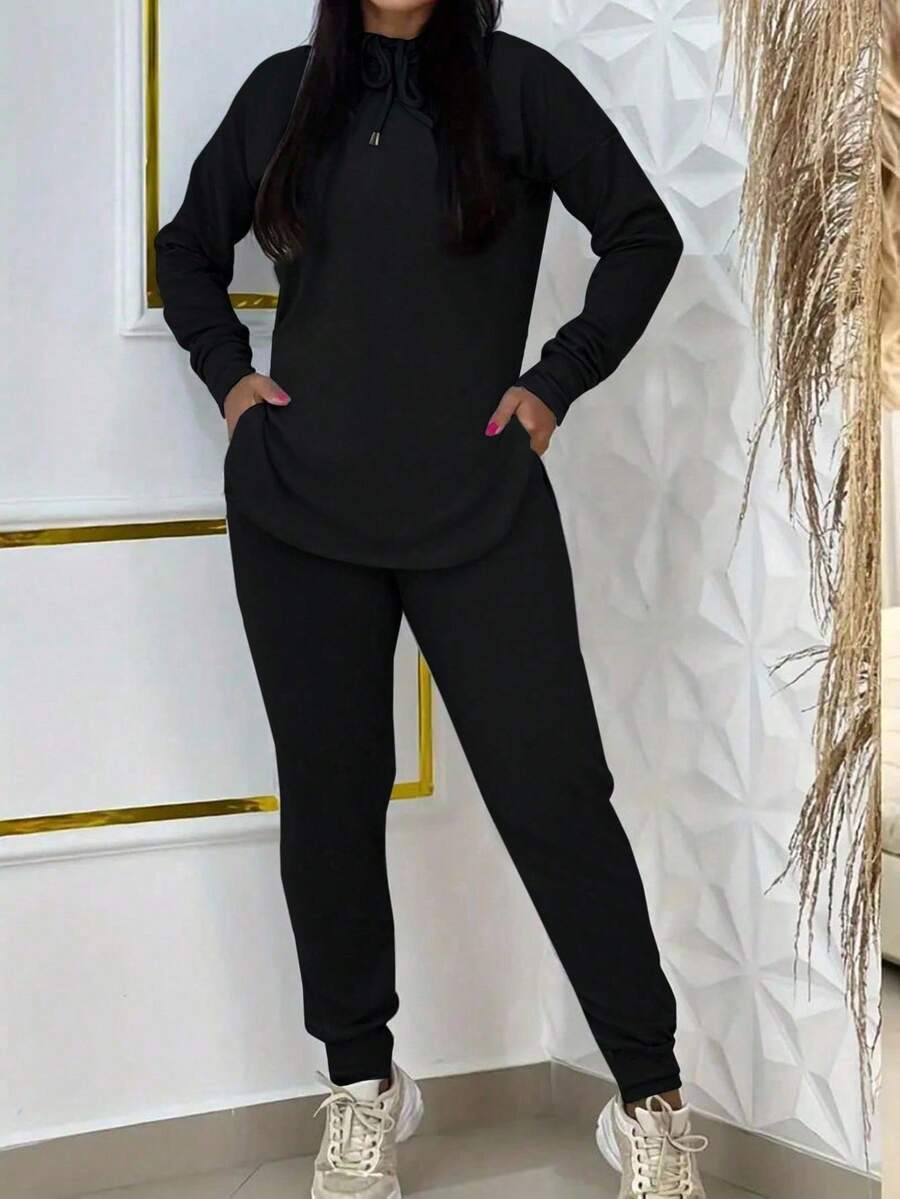 Ensemble de détente sportif pour femmes avec capuche et poches pratiques