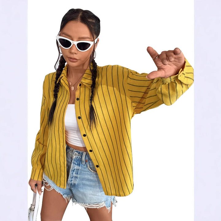 Chemise à rayures pour femmes en tissu léger et coupe confortable