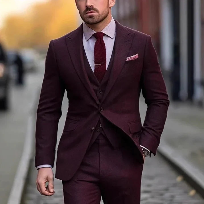 Costume pour homme moderne ajusté pour invité de mariage | Trois pièces