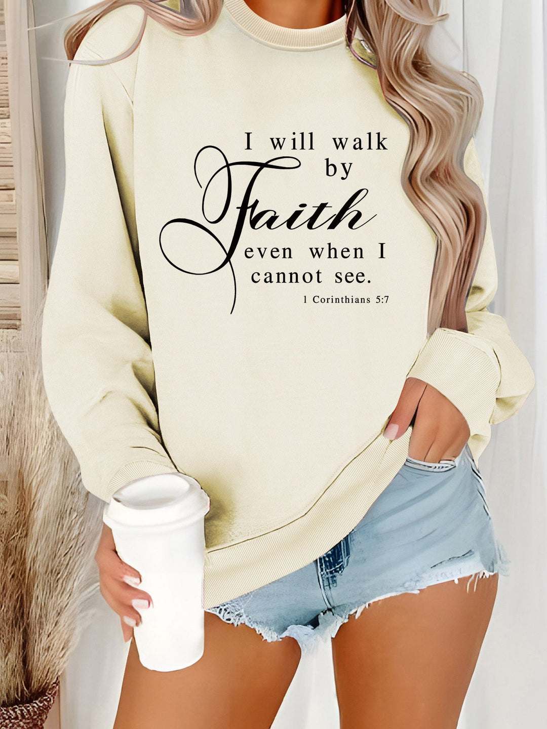 Sweat-shirt pour femmes avec inscription inspirante et matériau doux