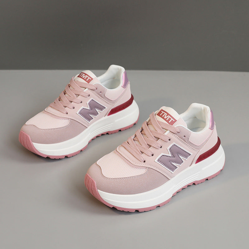 Baskets confortables et à la mode pour femmes avec semelle épaisse