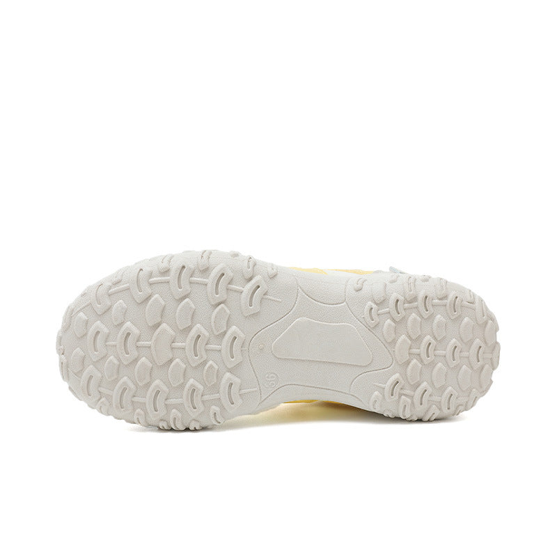 Baskets sportives pour femmes avec matériau en maille respirant et semelle amortissante