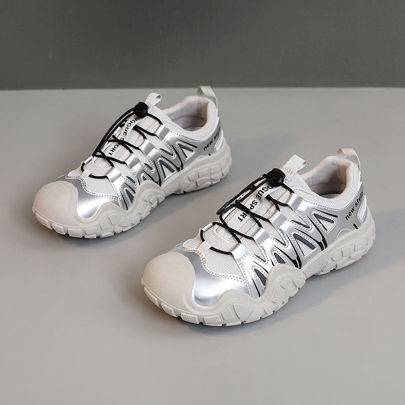 Baskets sportives pour femmes avec un design extérieur innovant et une technologie respirante