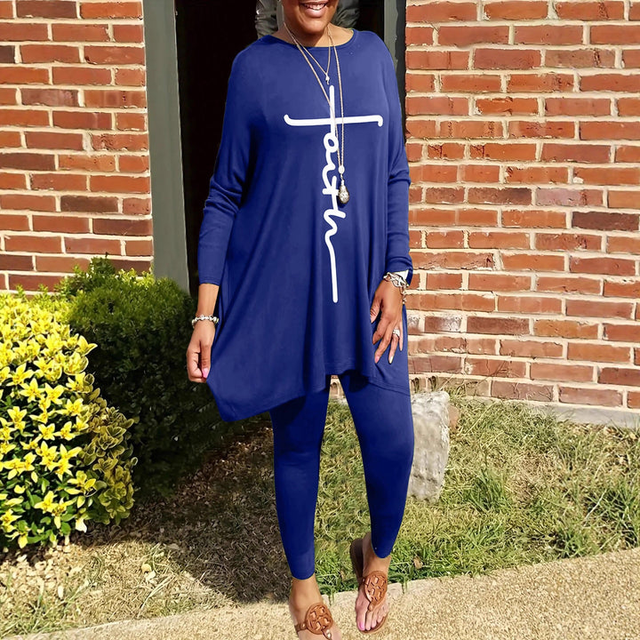 Ensemble de leggings et tunique pour femmes avec coupe asymétrique et imprimés motivants
