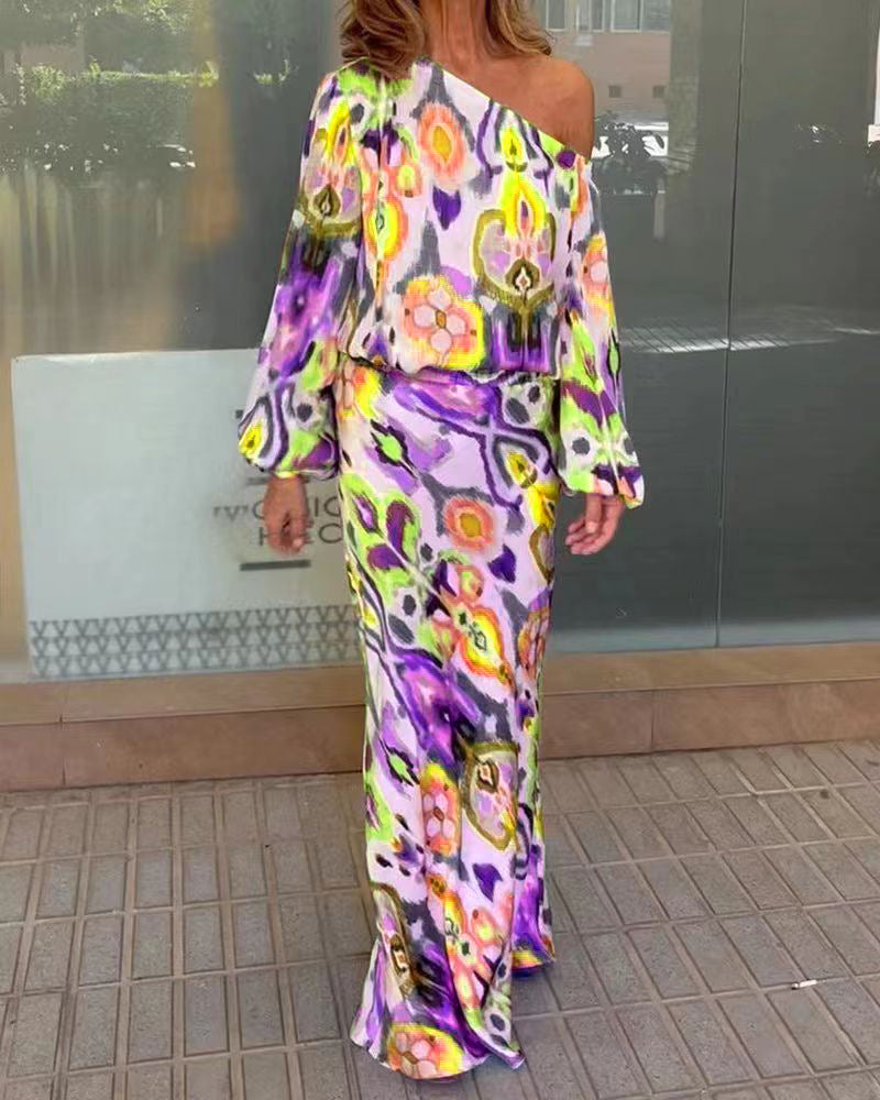 Robe maxi élégante pour femmes avec une coupe asymétrique et des manches fluides