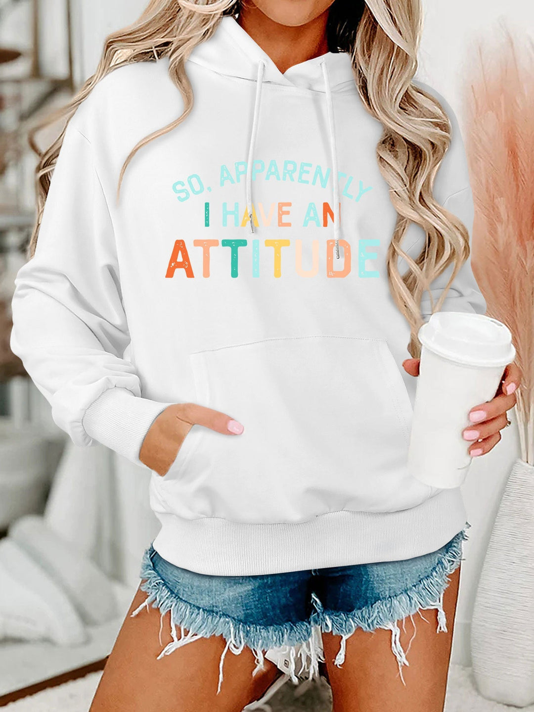 Sweat à capuche pour femmes avec inscription créative et coupe décontractée