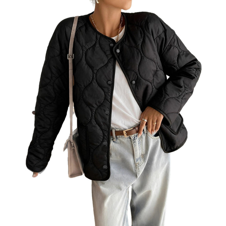 Veste matelassée pour femmes au design moderne et aux poches pratiques