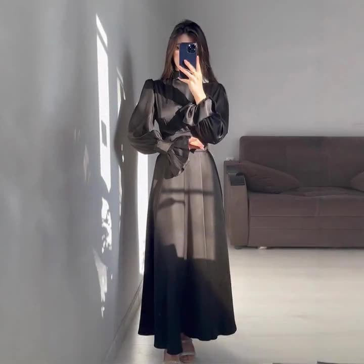 Robe maxi femme à manches amples et coupe raffinée