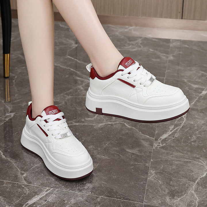 Baskets mode pour femmes avec confort amortissant et semelle plateforme tendance