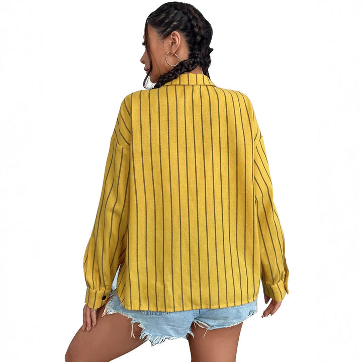 Chemise à rayures pour femmes en tissu léger et coupe confortable