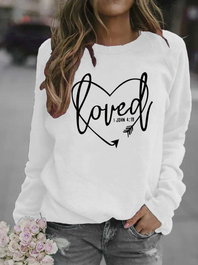 Sweatshirt pour femmes avec impression en forme de cœur et message inspirant