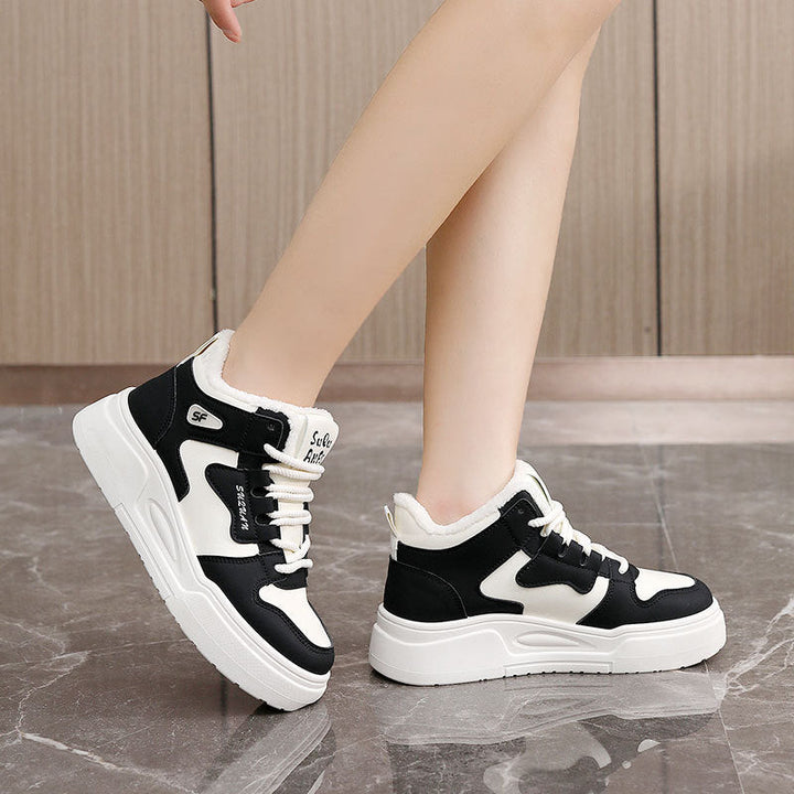 Baskets montantes sportives pour dames avec doublure en molleton doux