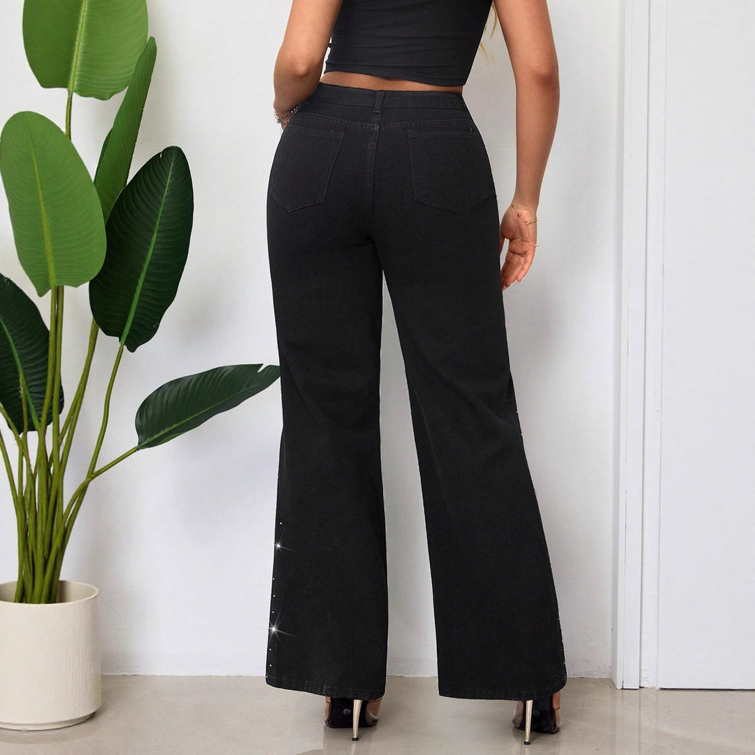 Jeans taille haute pour femmes avec des strass scintillants et une coupe large
