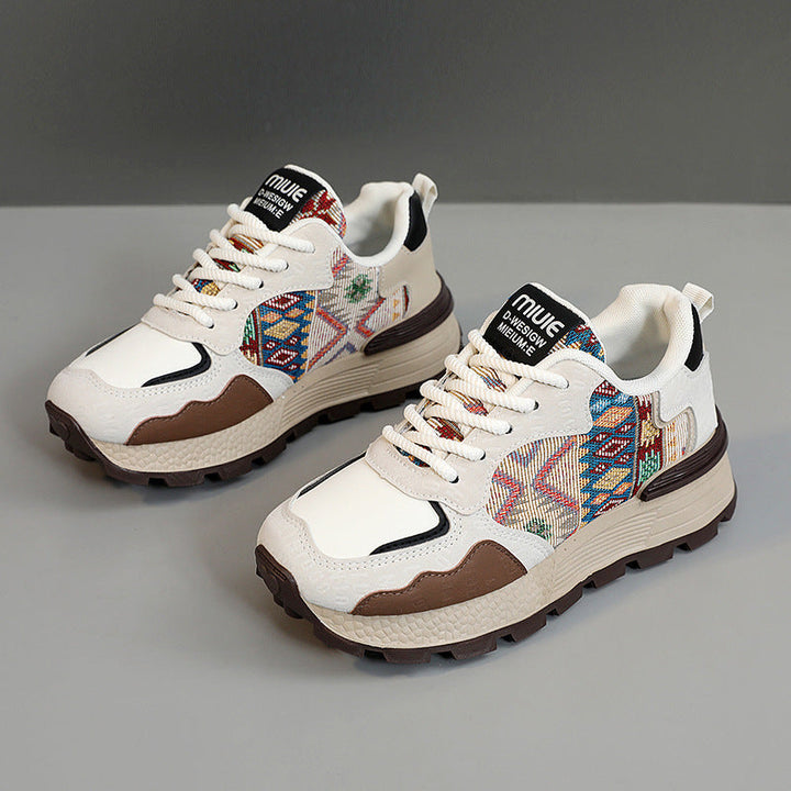Baskets Sportives pour Femmes avec Motif Tribal Unique et Surface en Maille Respirante
