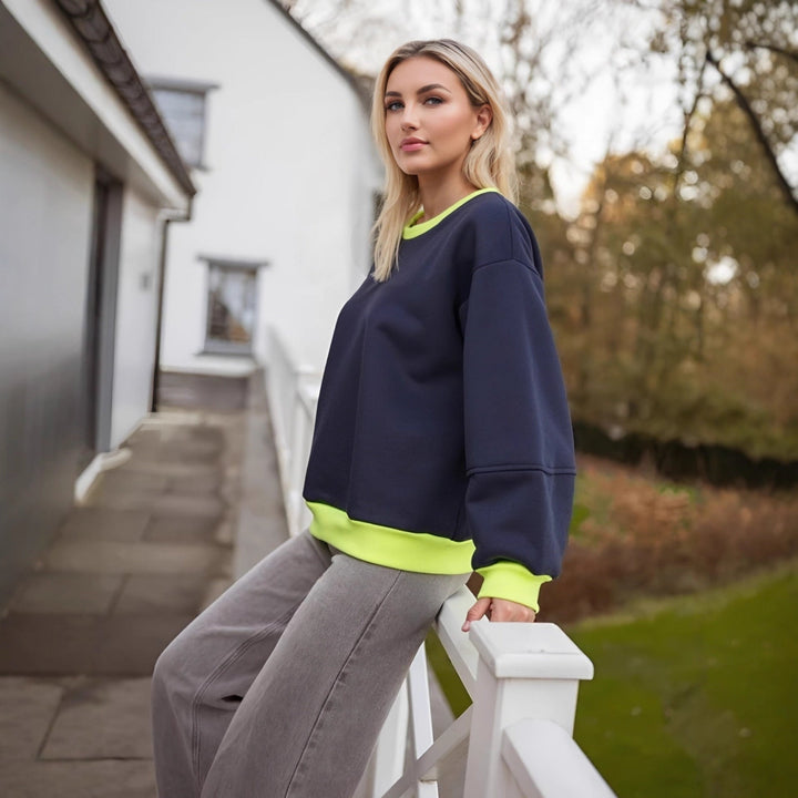 Sweat-shirt décontracté pour femmes avec des poignets contrastés et une coupe moderne