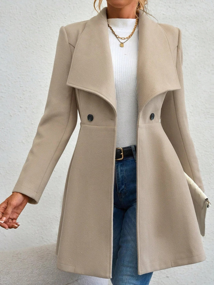 Manteau en laine élégant pour femmes avec revers à la mode et double boutonnage