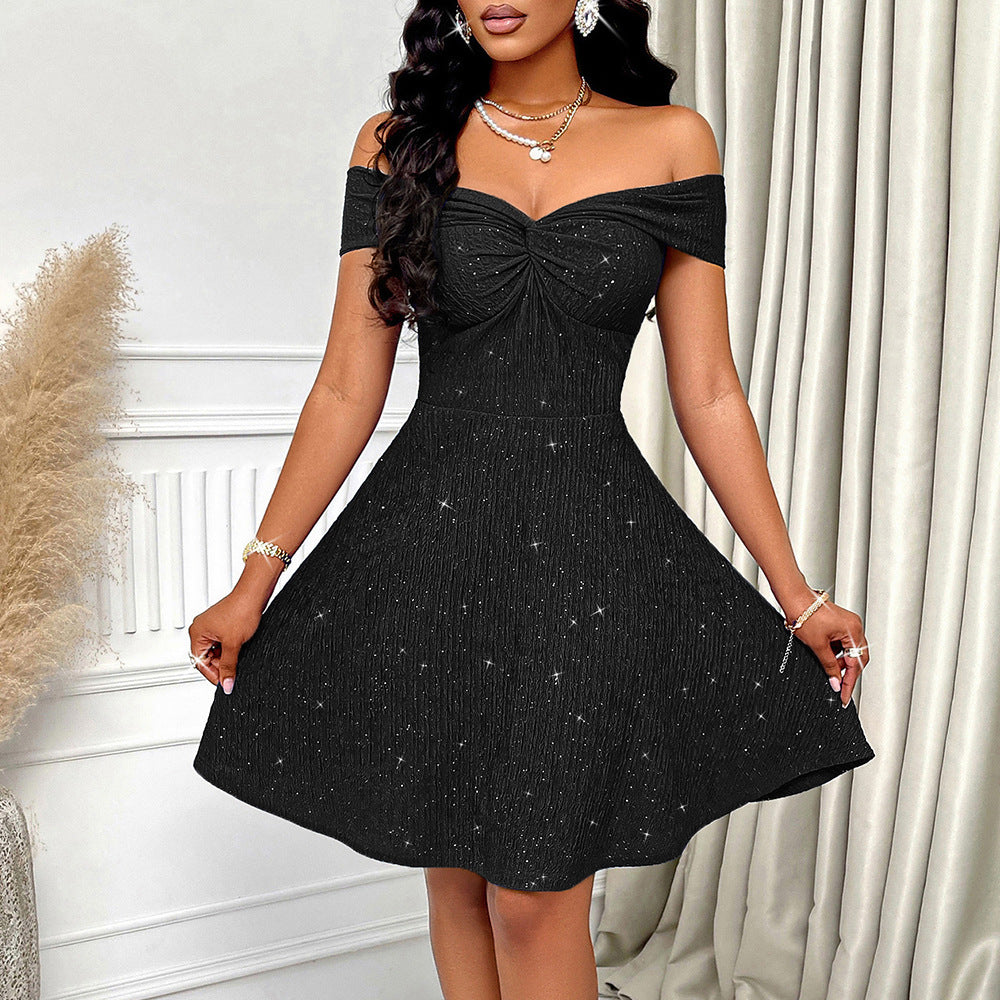 Liora - Robe mini sans épaules brillante
