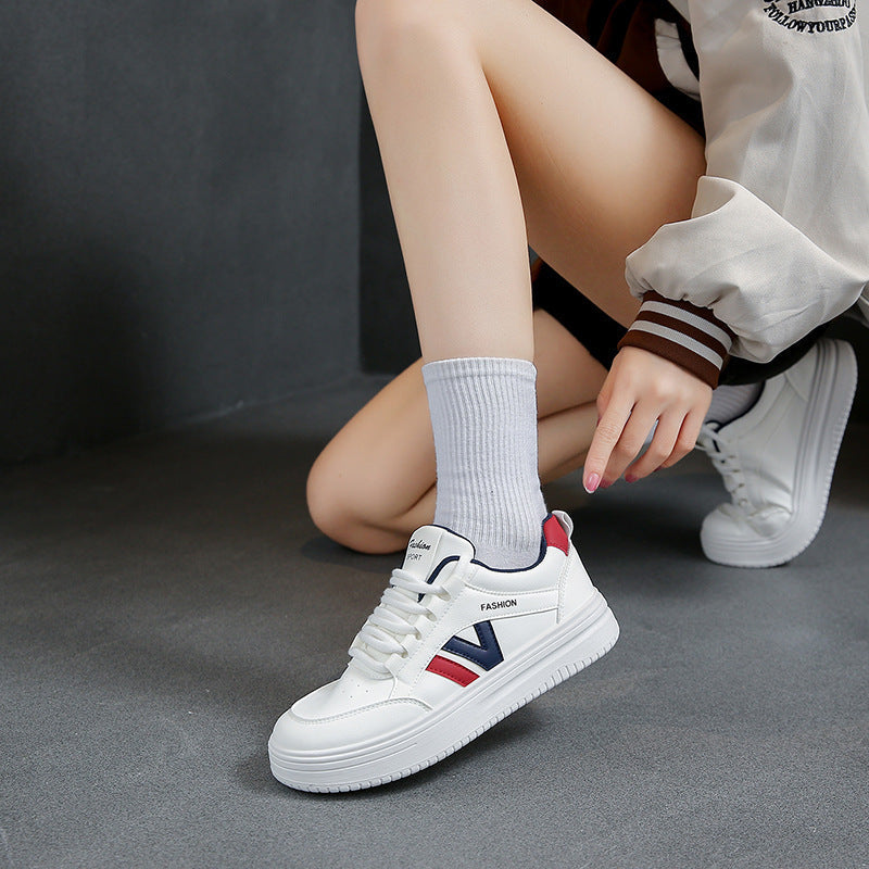 Baskets Sportives Femme avec Semelle Amortissante et Design Classique