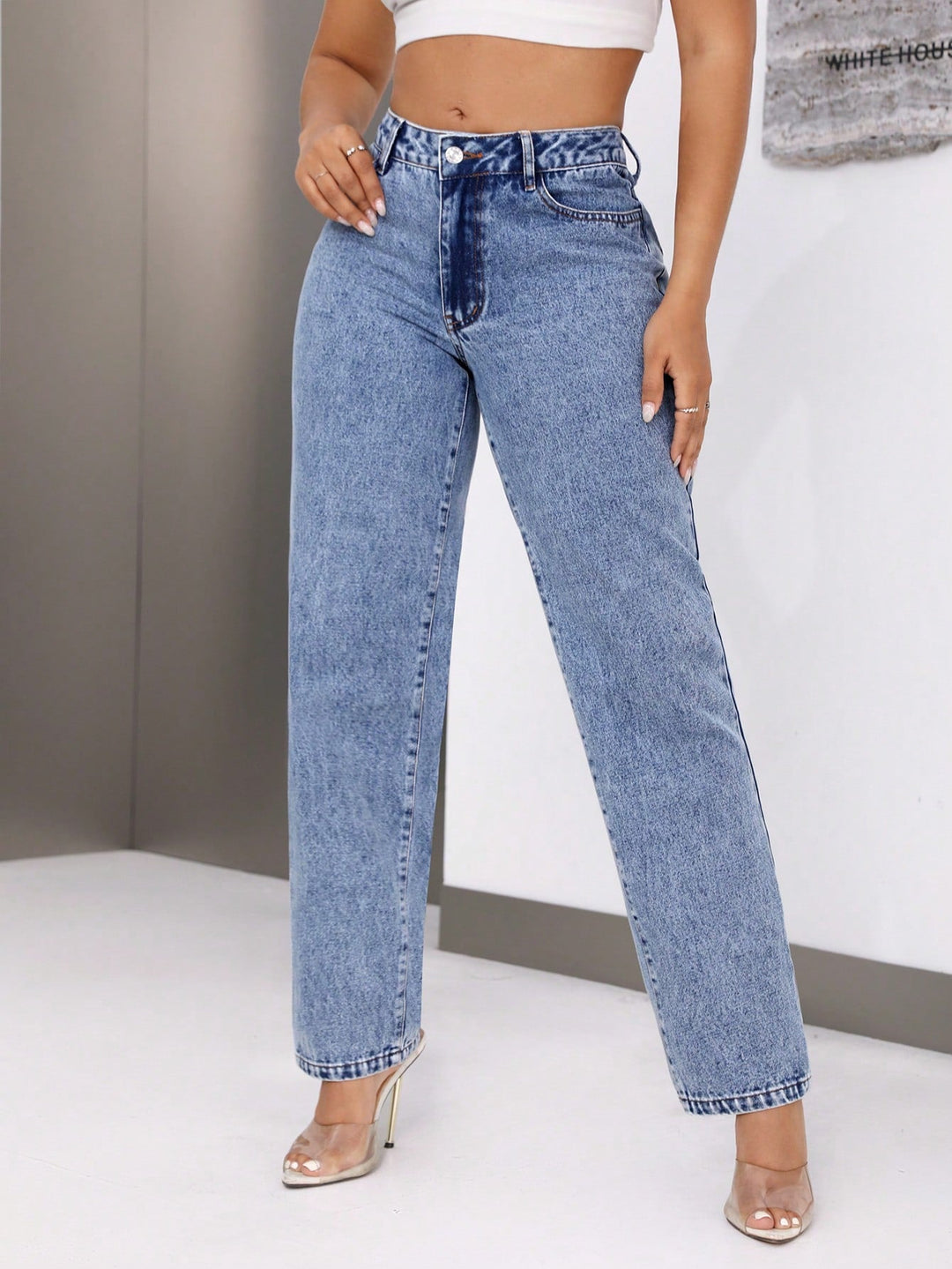 Jeans taille haute pour femmes avec jambe évasée