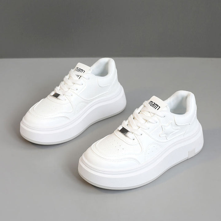 Baskets à plateforme tendance pour femmes avec un design sportif et des matériaux respirants