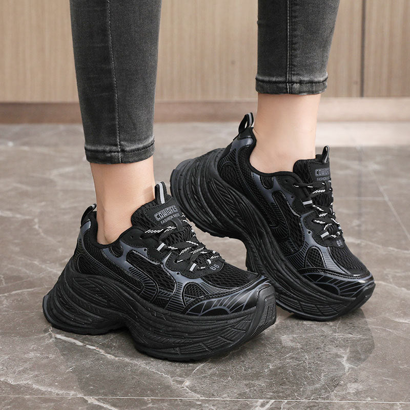 Baskets Chunky Femme avec semelle amortissante et design tendance
