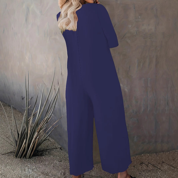 Combinaison Femme Ample avec Poches Pratiques et Coupe Moderne