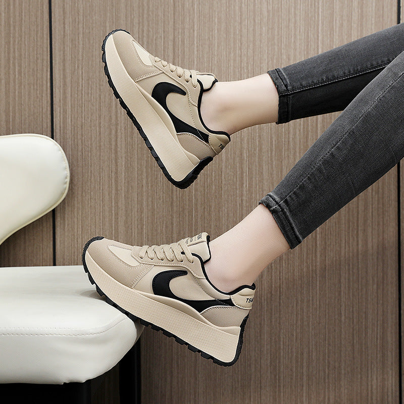 Baskets Femme Tendance avec excellente amorti et matériau supérieur respirant