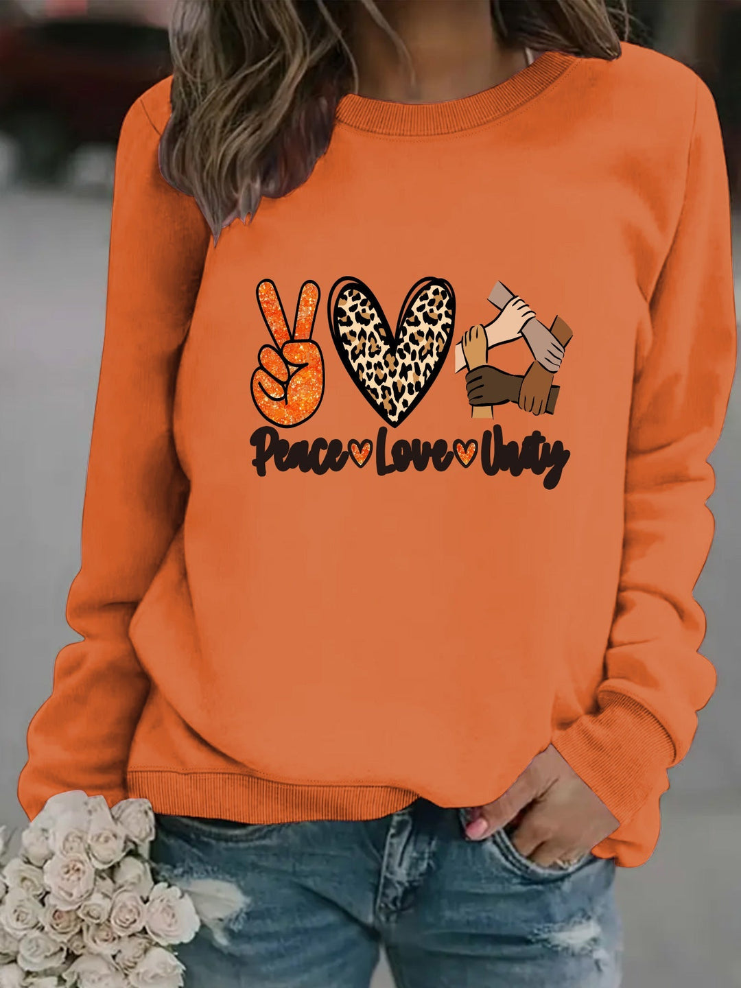 Sweat-shirt pour femmes avec un motif créatif de Paix, Amour et Unité