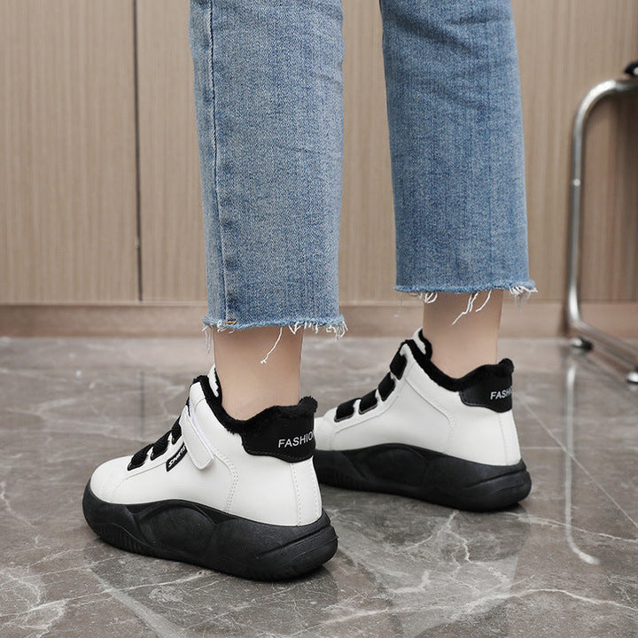 Bottes d'hiver sportives pour femmes avec doublure douillette et semelle antidérapante