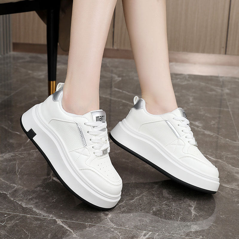 Baskets mode pour femmes avec confort amortissant et semelle plateforme tendance