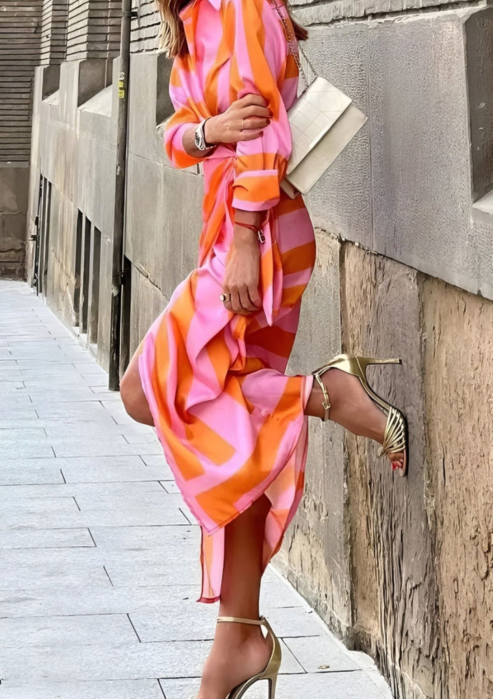 Olivia – Robe chemise ajustée avec motif