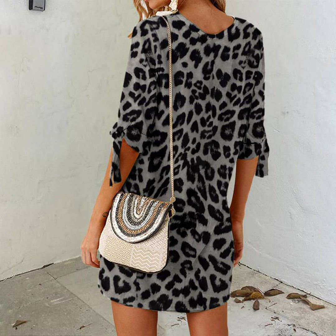 Bernadette – Belle robe mini avec motif léopard