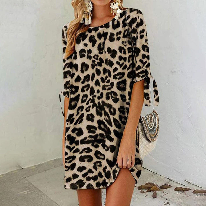 Bernadette – Belle robe mini avec motif léopard