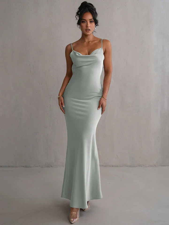 Emily | Robe maxi avec dos fleuri