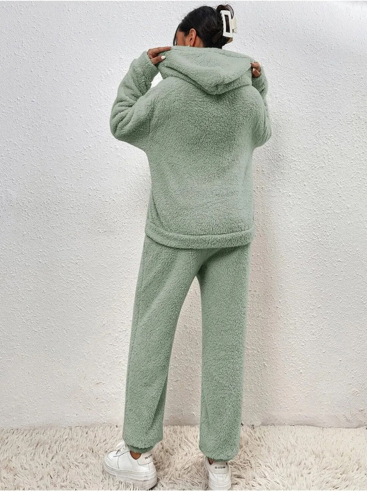 Ensemble teddy élégant et douillet avec poupée à capuche pour femmes