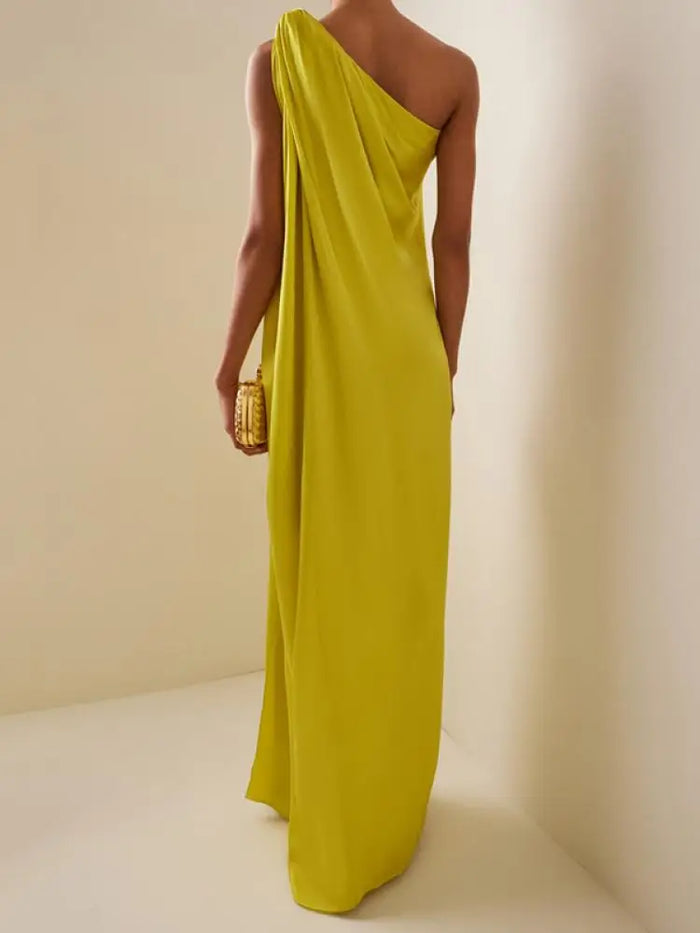 Robe Maxi Asymétrique EleganceOne – Robe Sophistiquée à Une Épaule