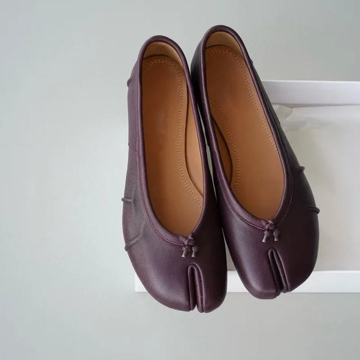 Chaussures Dirndl pour femmes avec bout fendu | Plat