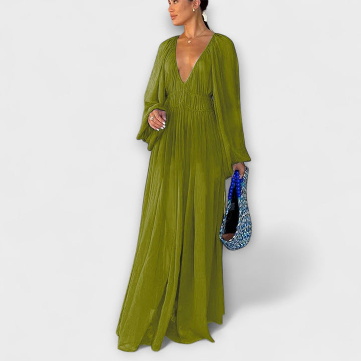 Marienna – Robe maxi avec un tombé plissé artistique