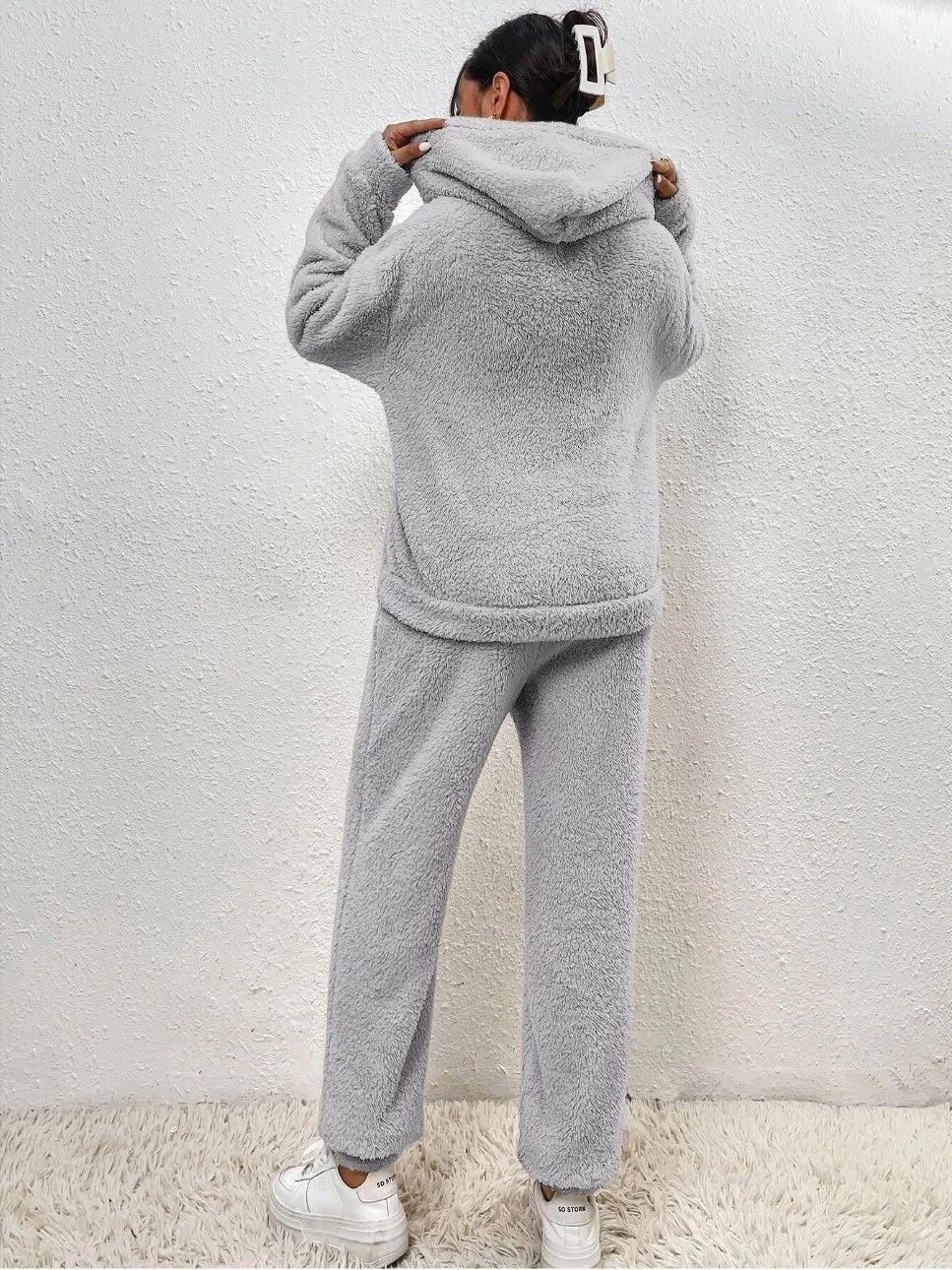 Ensemble teddy élégant et douillet avec poupée à capuche pour femmes