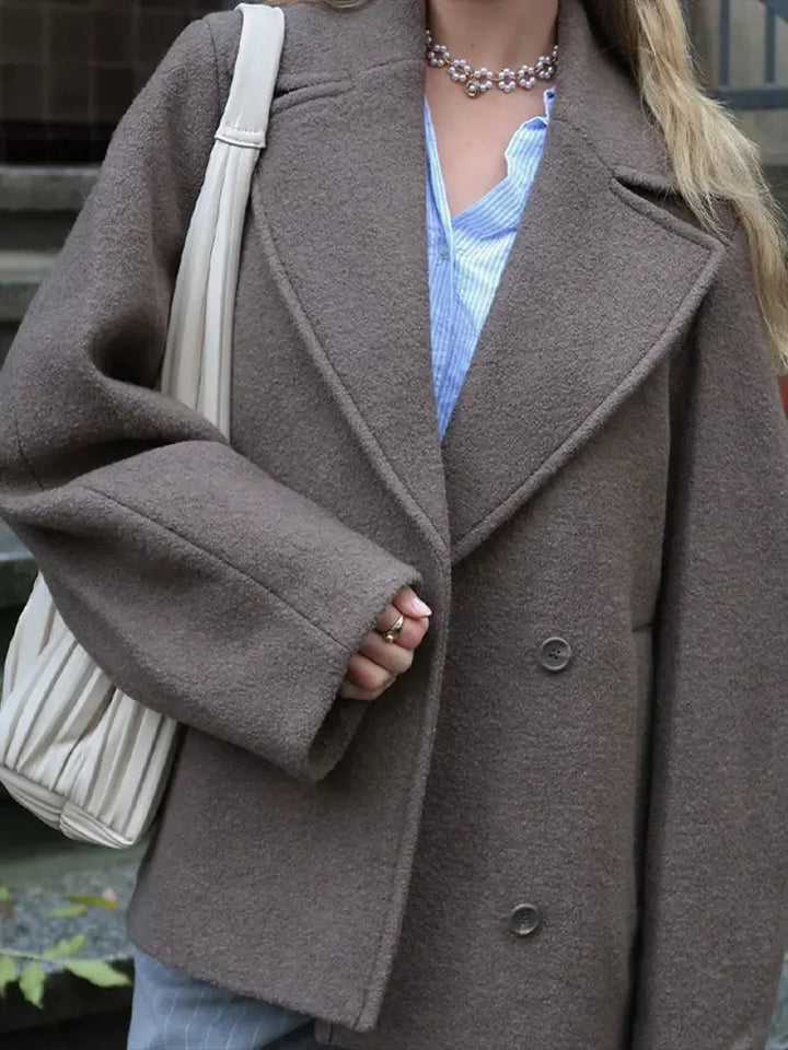 Wanda | Manteau élégant à revers pour femmes