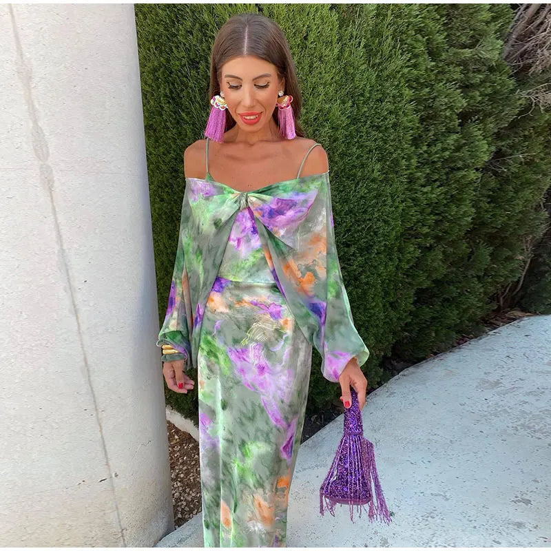 Anisten - Robe maxi élégante avec impression Halo-Dye et écharpe amovible