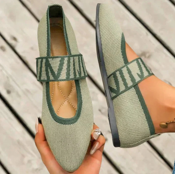Chaussures Dirndl plates pour femmes | Pointe en amande